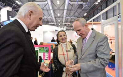 Costa Rica recibe premio de Excelencias Turísticas en Fitur, Madrid