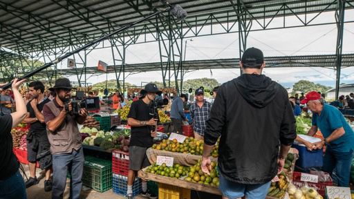 Homenaje a las “Ferias del Agricultor” como espacios esenciales de la gastronomía tica